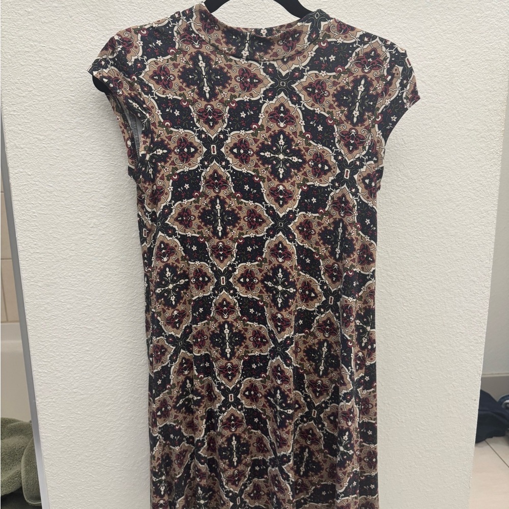 Elegant Patterned Dress